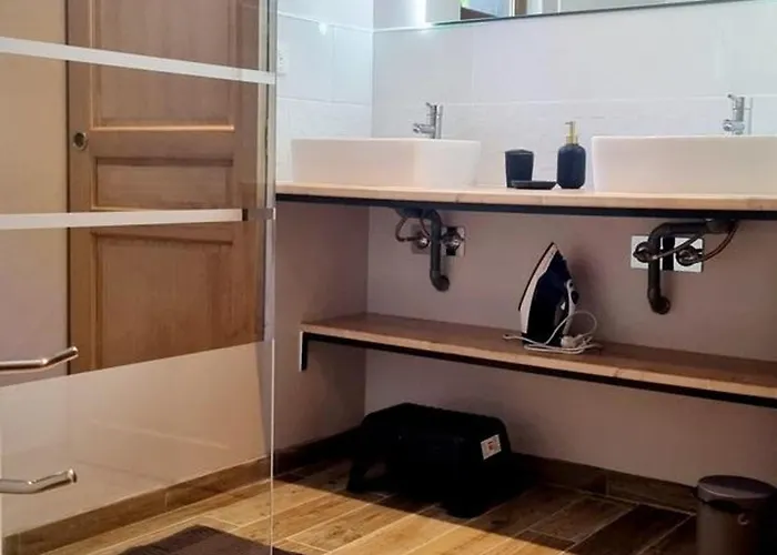 Maison Independante En Lisiere De Bois Avec Cheminee, Velos Et Animaux Acceptes - Fr-1-532-20 * Fontenelle (Aisne)